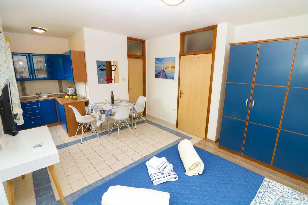 באסקה Apartments Ines מראה חיצוני תמונה